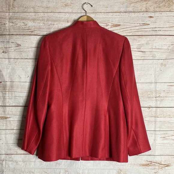 Talbots Raspberry Blazer Size 8 Petite - Picture 3 of 6